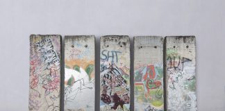 BRAFA 2020 five segments of the Berlin Wall Picture Raf Michiels