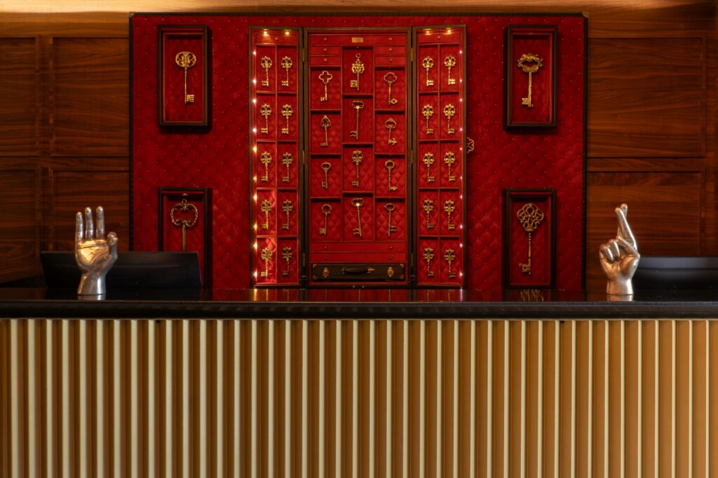 Wild Oscar beckons with its contemporary design