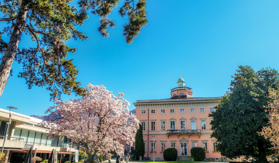 YouNique – Boutique Fair of Arts 2026